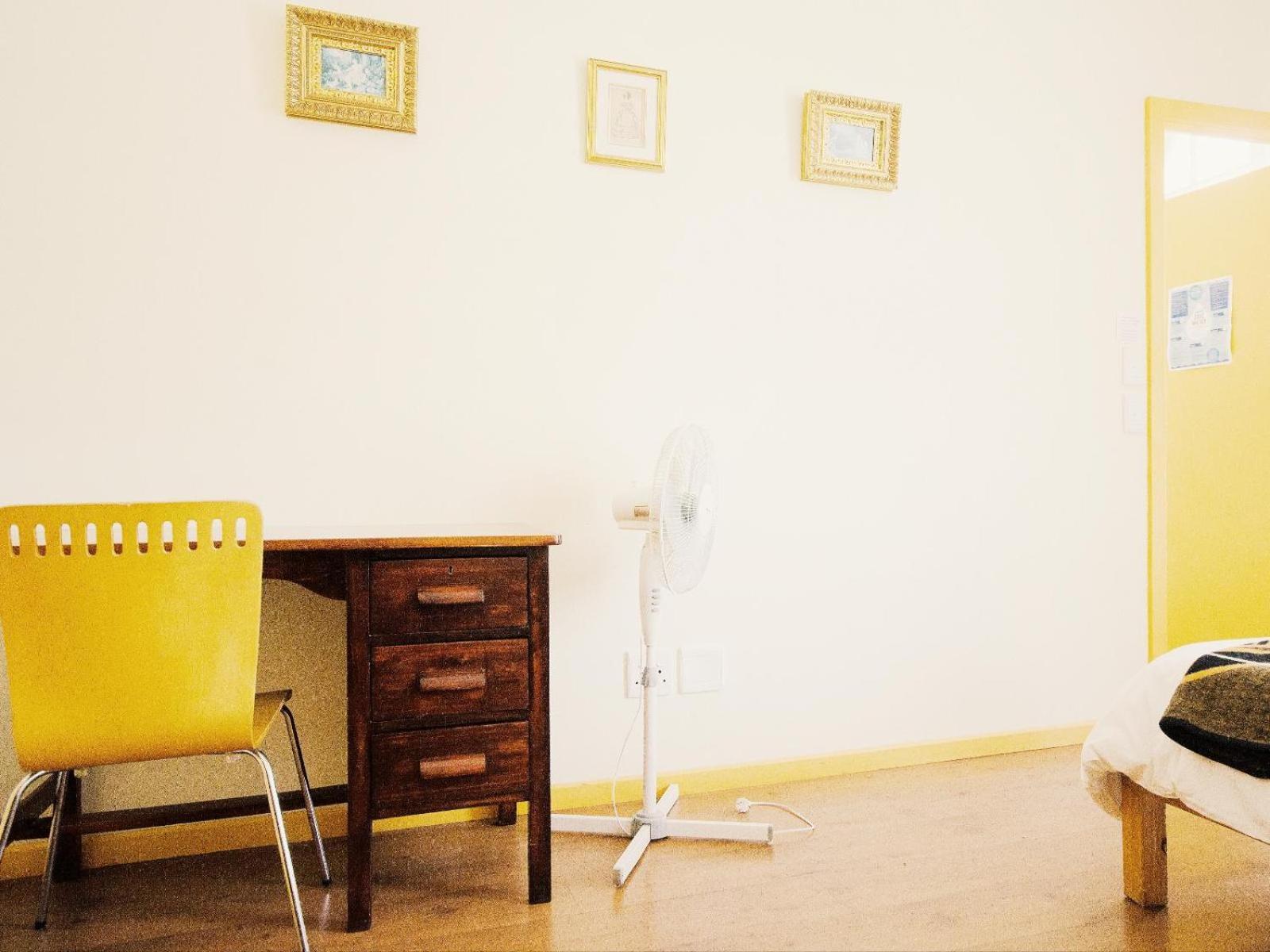 Scalabrini Accommodation Cape Town Room photo